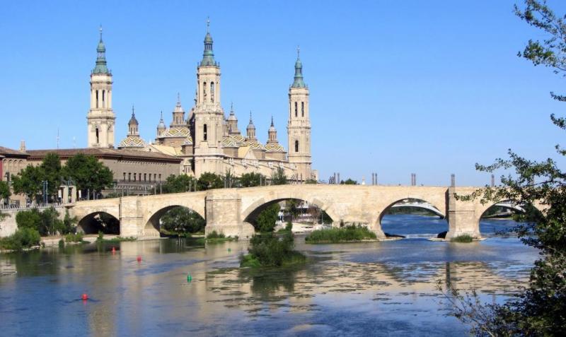Dos Torres Tauriel - Espacioso Apartamento Con Impresionantes Vistas Y Garaje Privado Saragossa Exterior foto